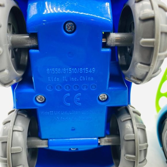 Oball Rattle & Roll Sports Race Cars (Lot of 2) Toddler Preschool Easy Grasp - Picture 7 of 7